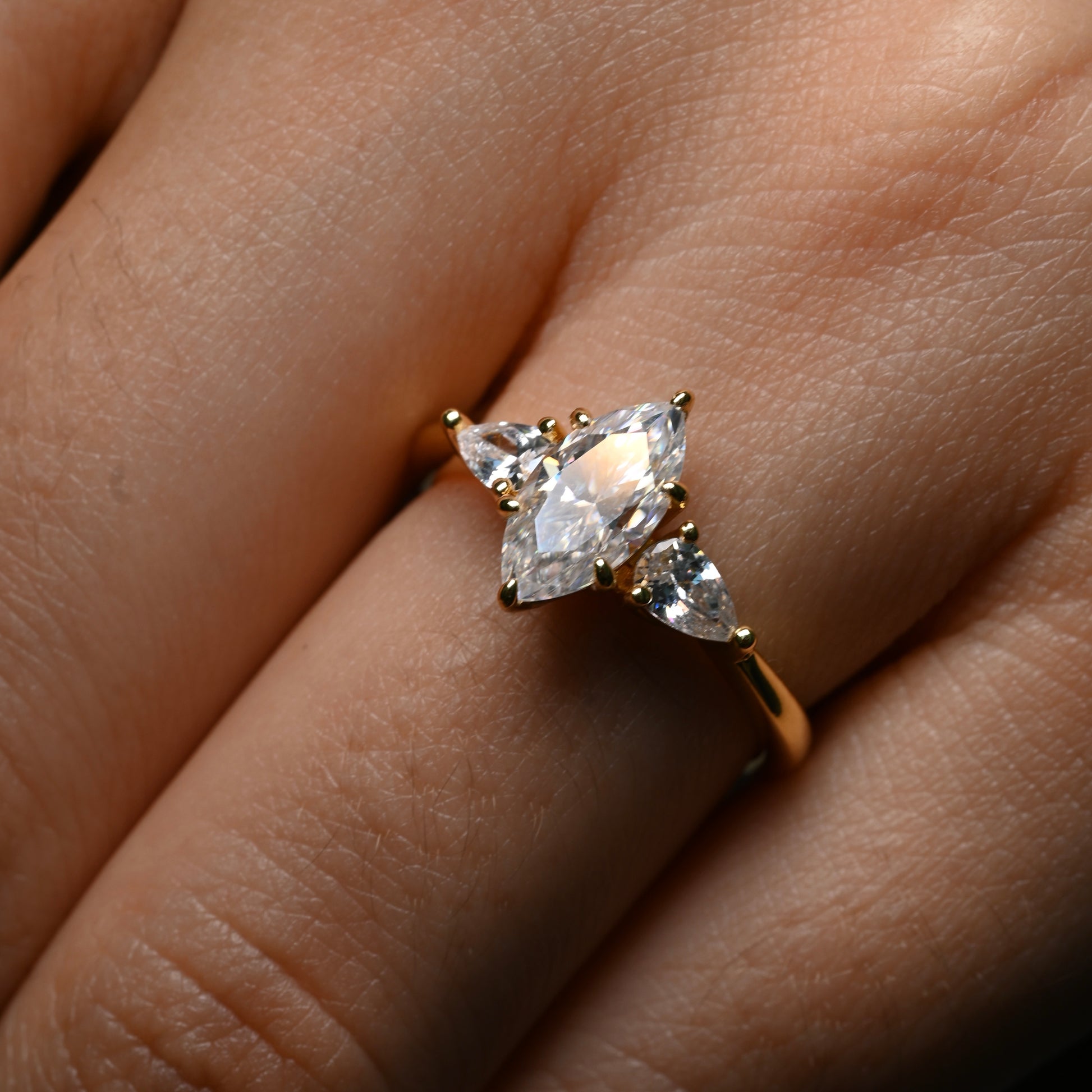 OPERA Moissanite Ring 1ct