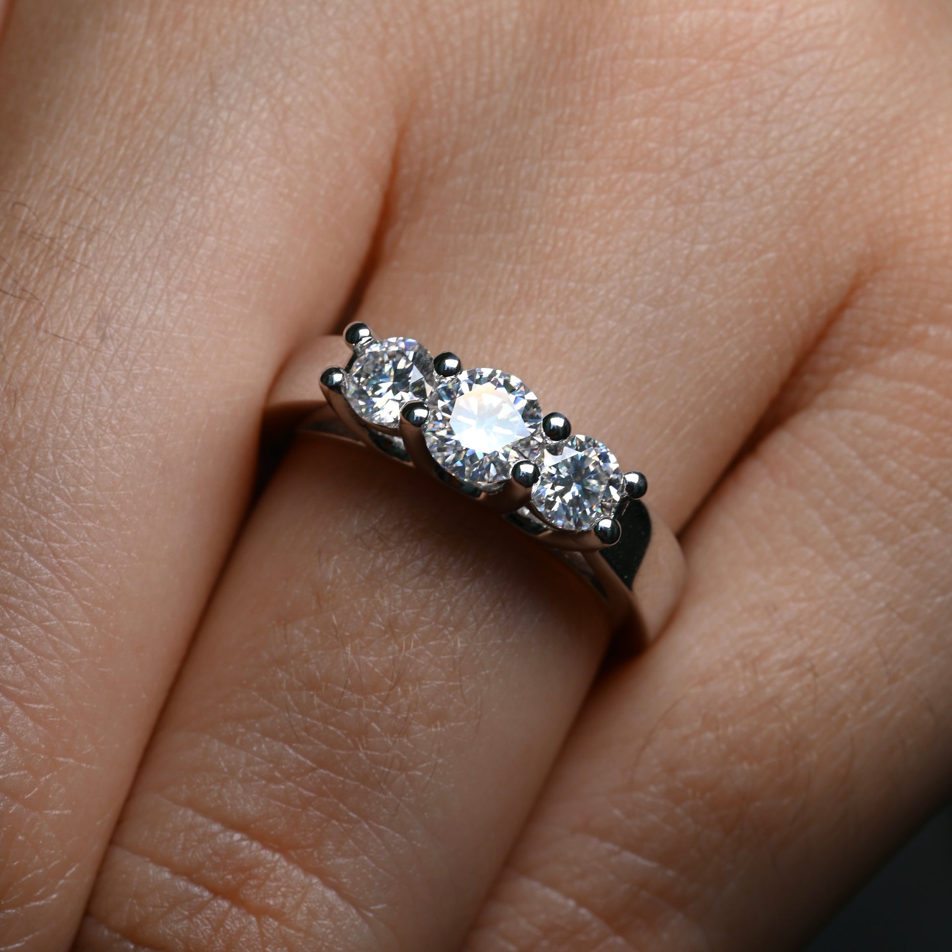 ANAM Moissanite Ring 0.5ct + 0.25ct