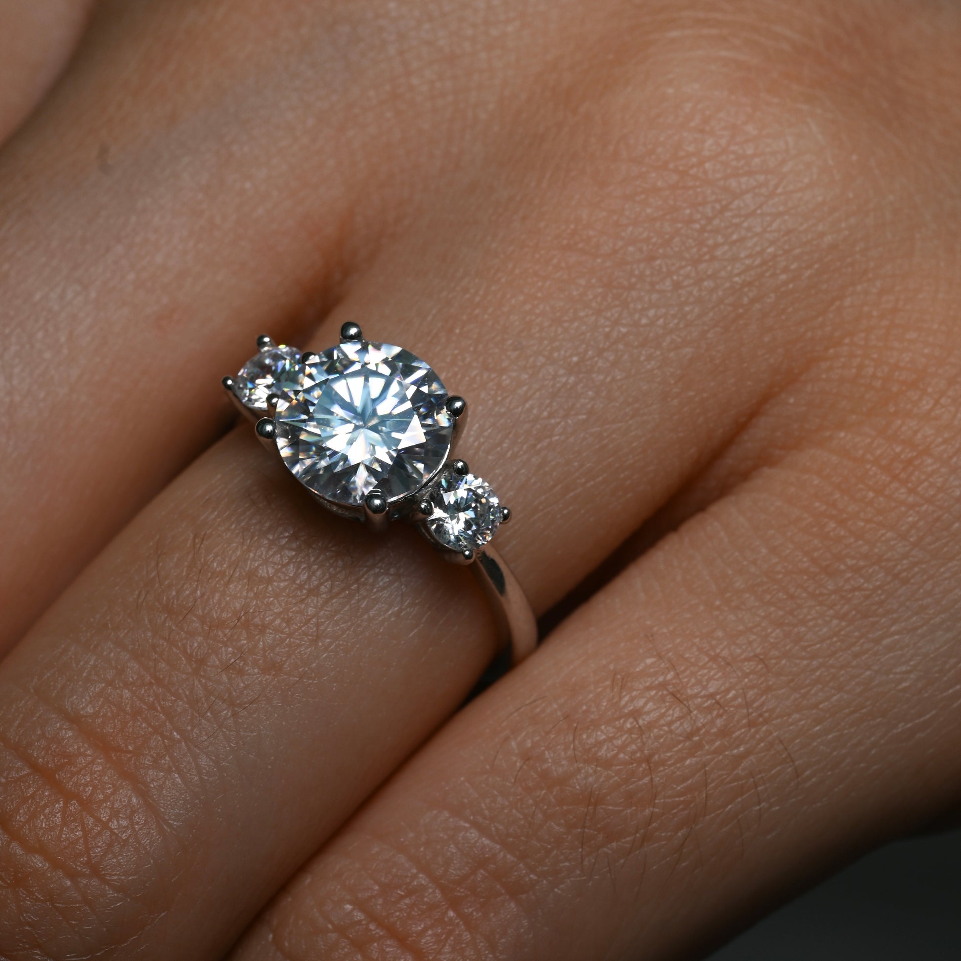 MARIA Moissanite Ring 2ct
