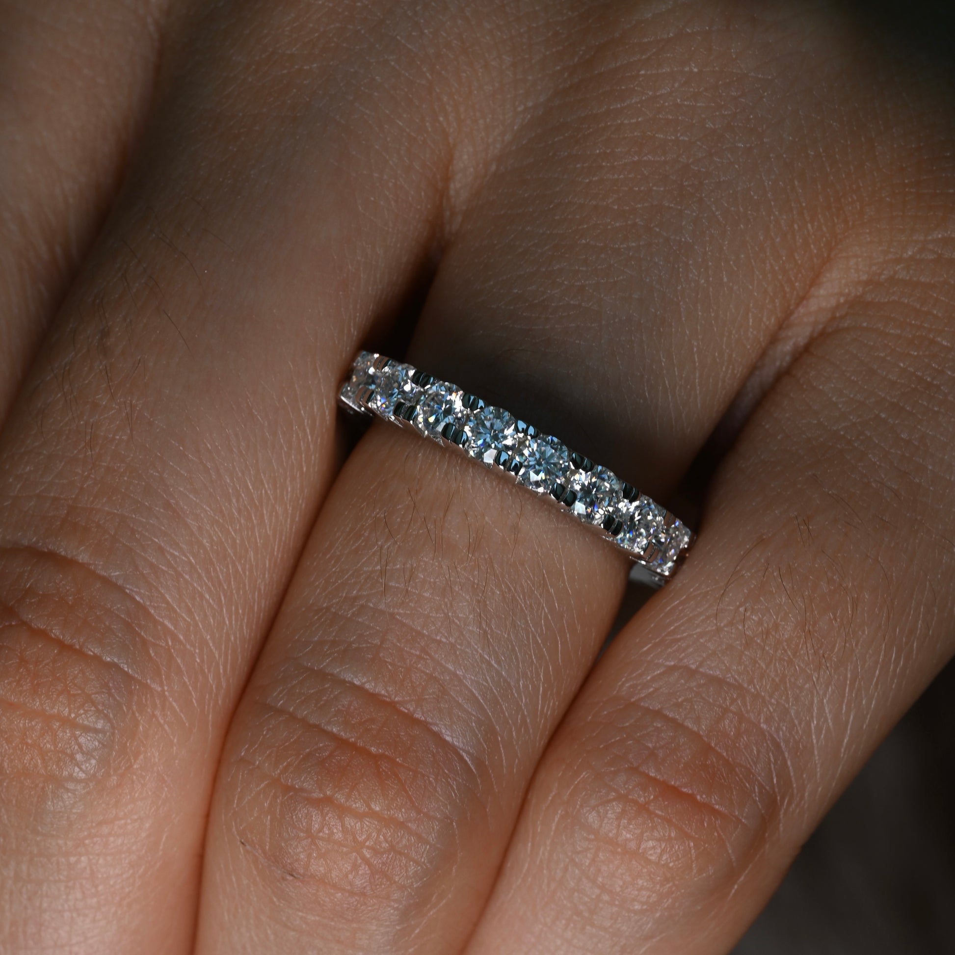 DALIA Moissanite Band 0.1ct (Full Stones 3mm)