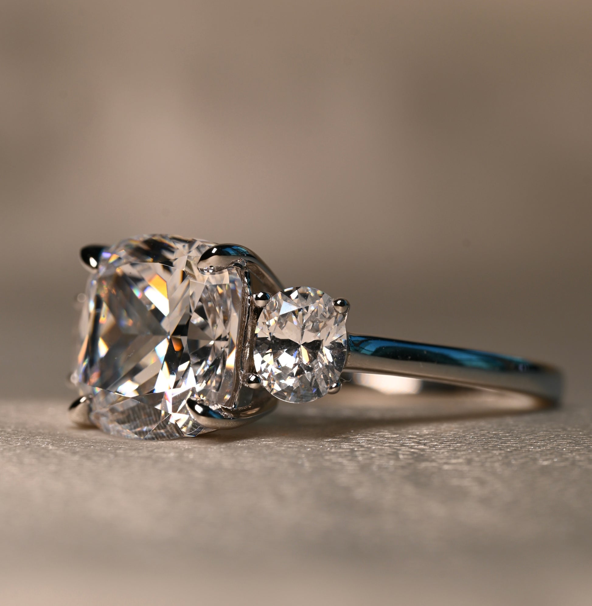 JOLIE Ring