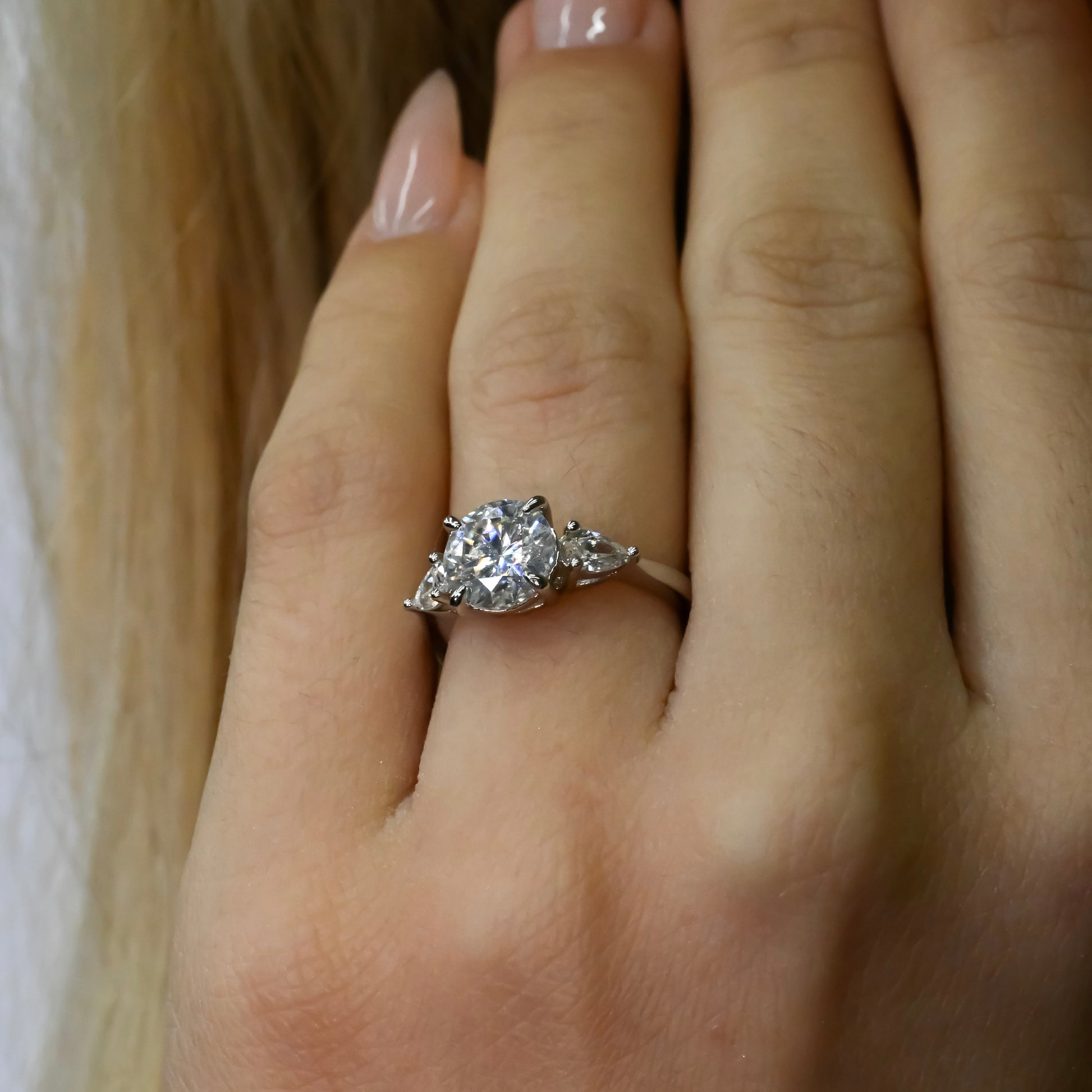 AGATA Moissanite Ring 2ct