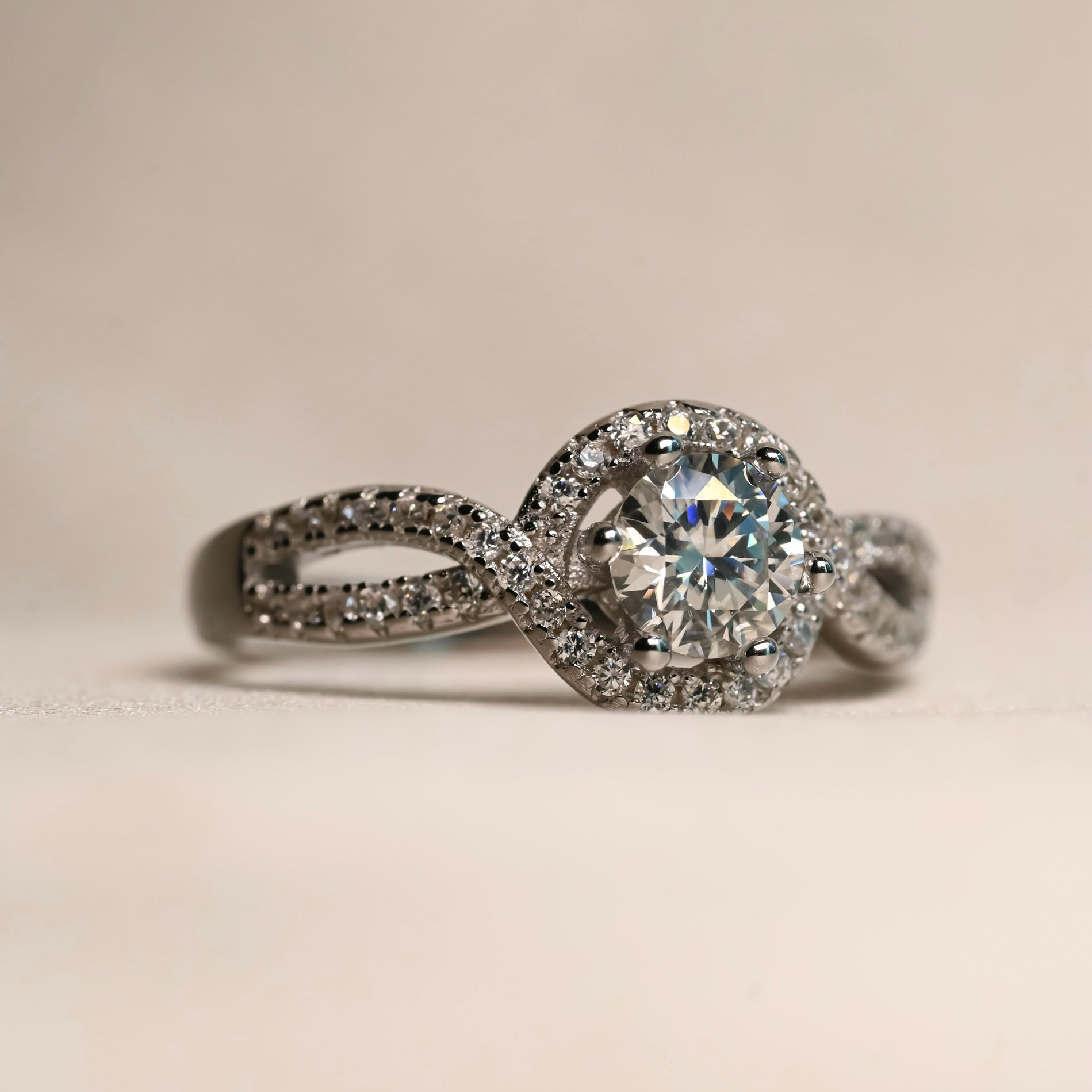 ARIANNE Moissanite Ring 0.5ct