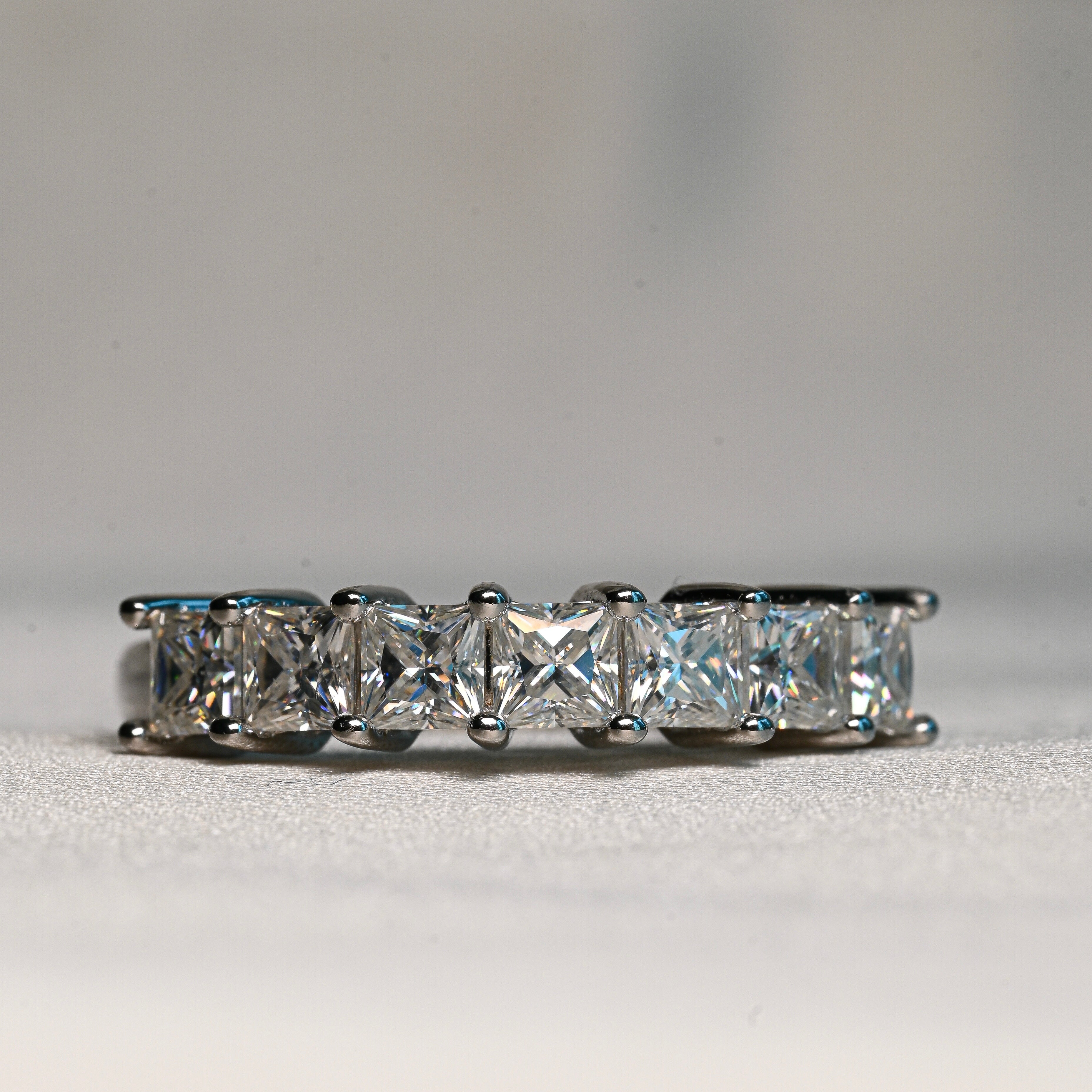 ALMA Moissanite Band 0.25ct