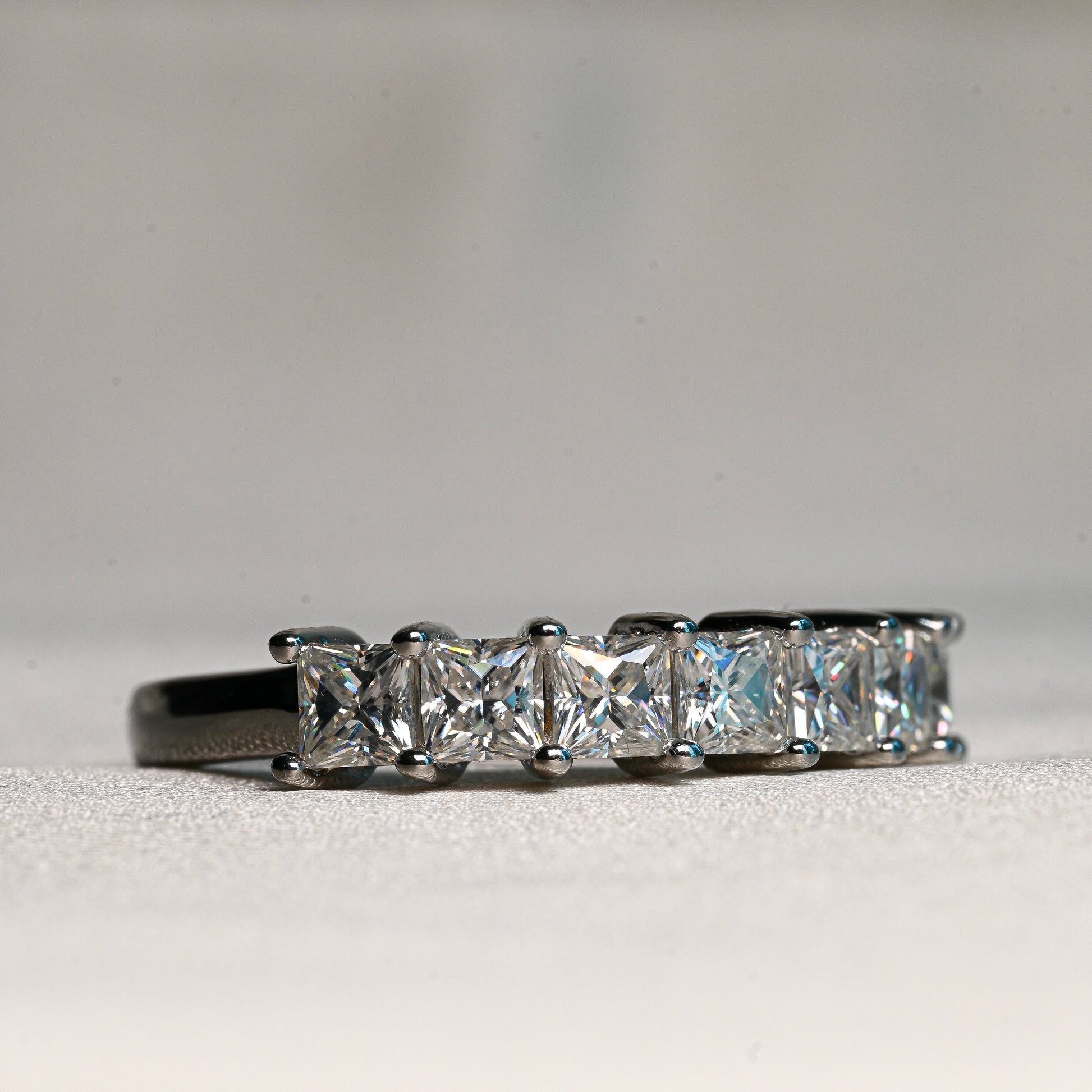 ALMA Moissanite Band 0.25ct