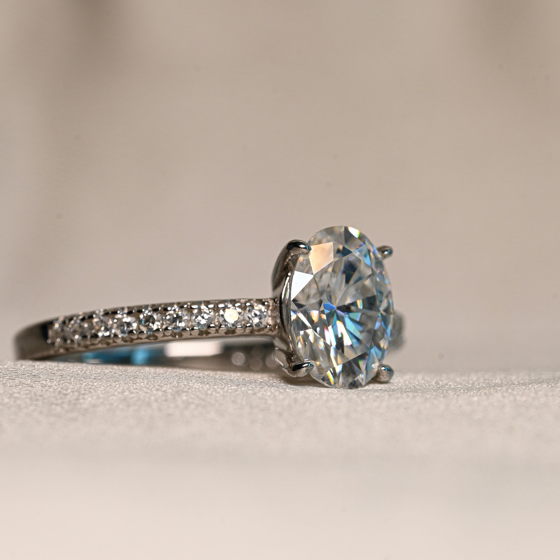 HALIMA Moissanite Ring 1.5ct