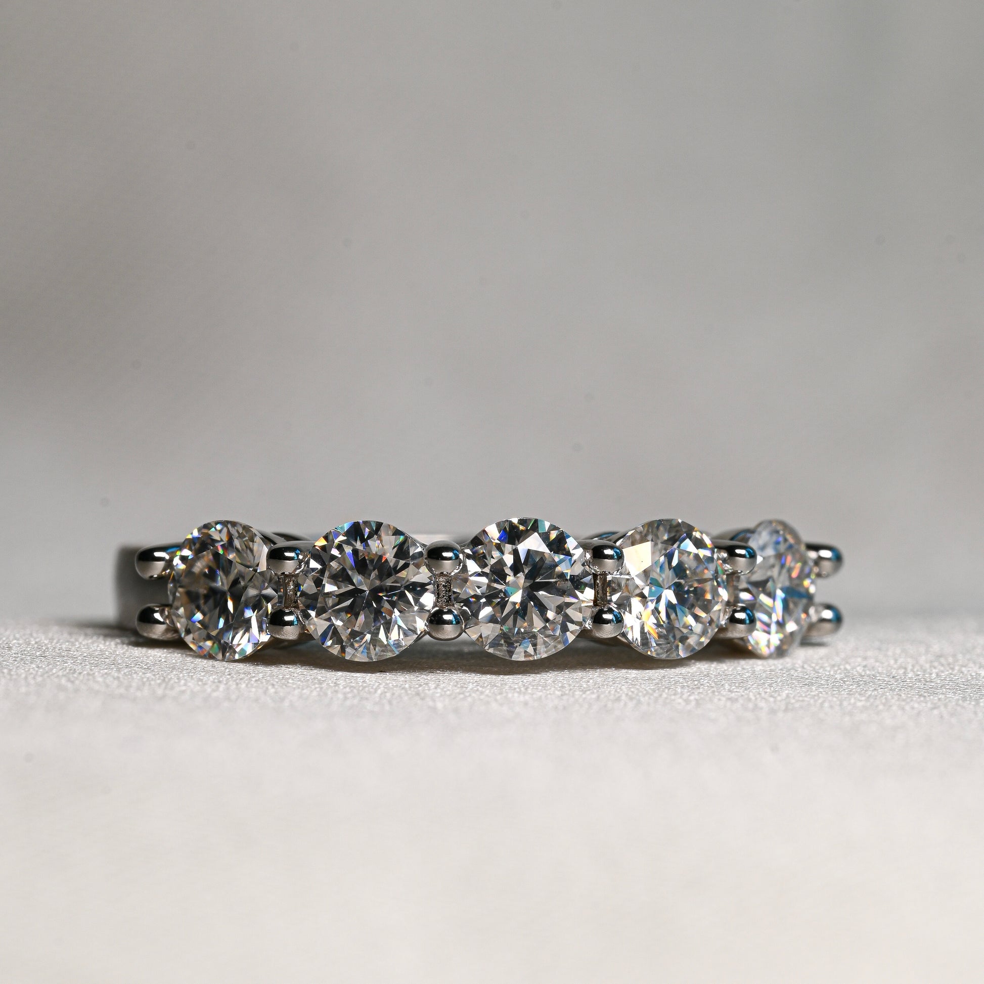 GAL Moissanite Band 0.25ct (4mm)