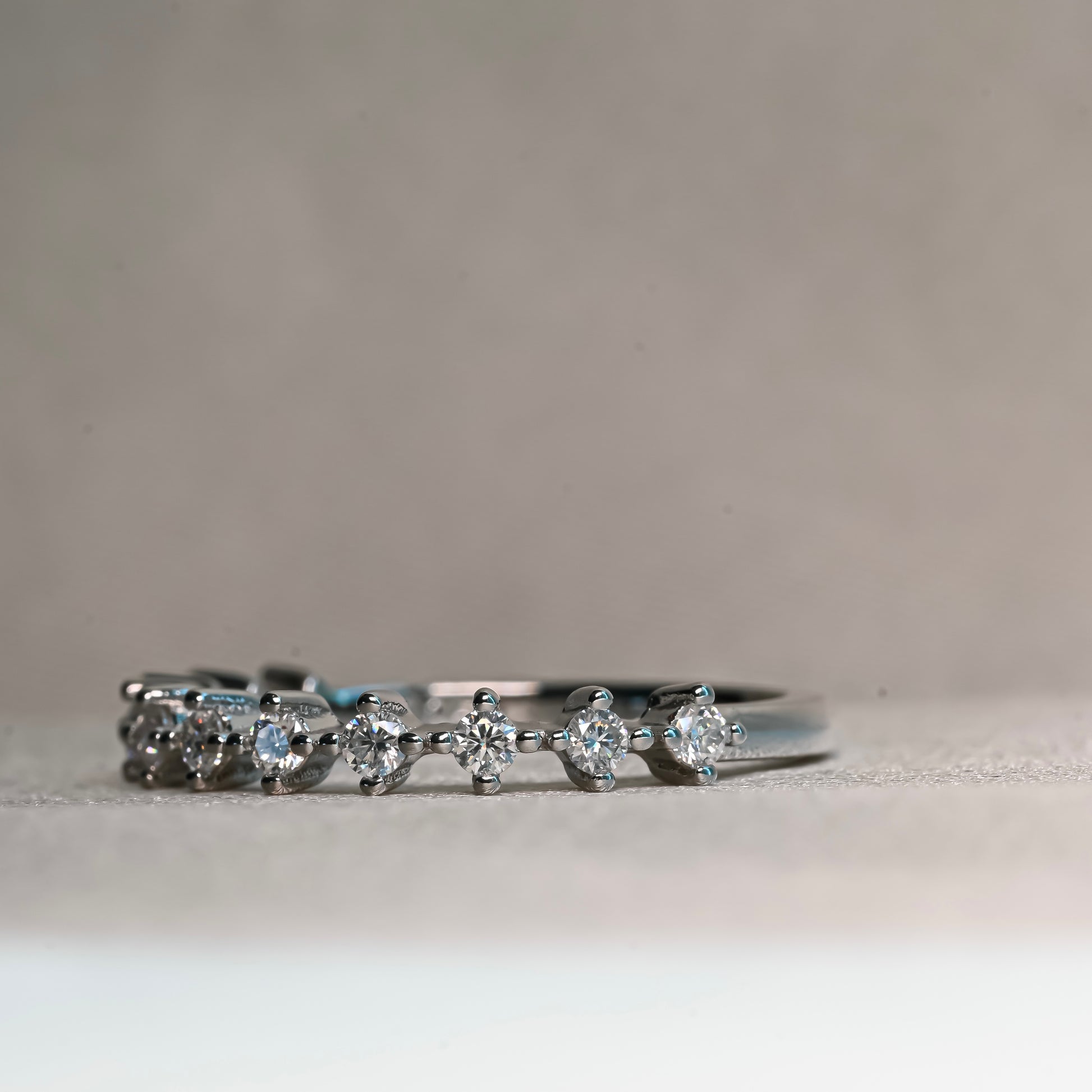 CAROL Moissanite Band 0.03ct