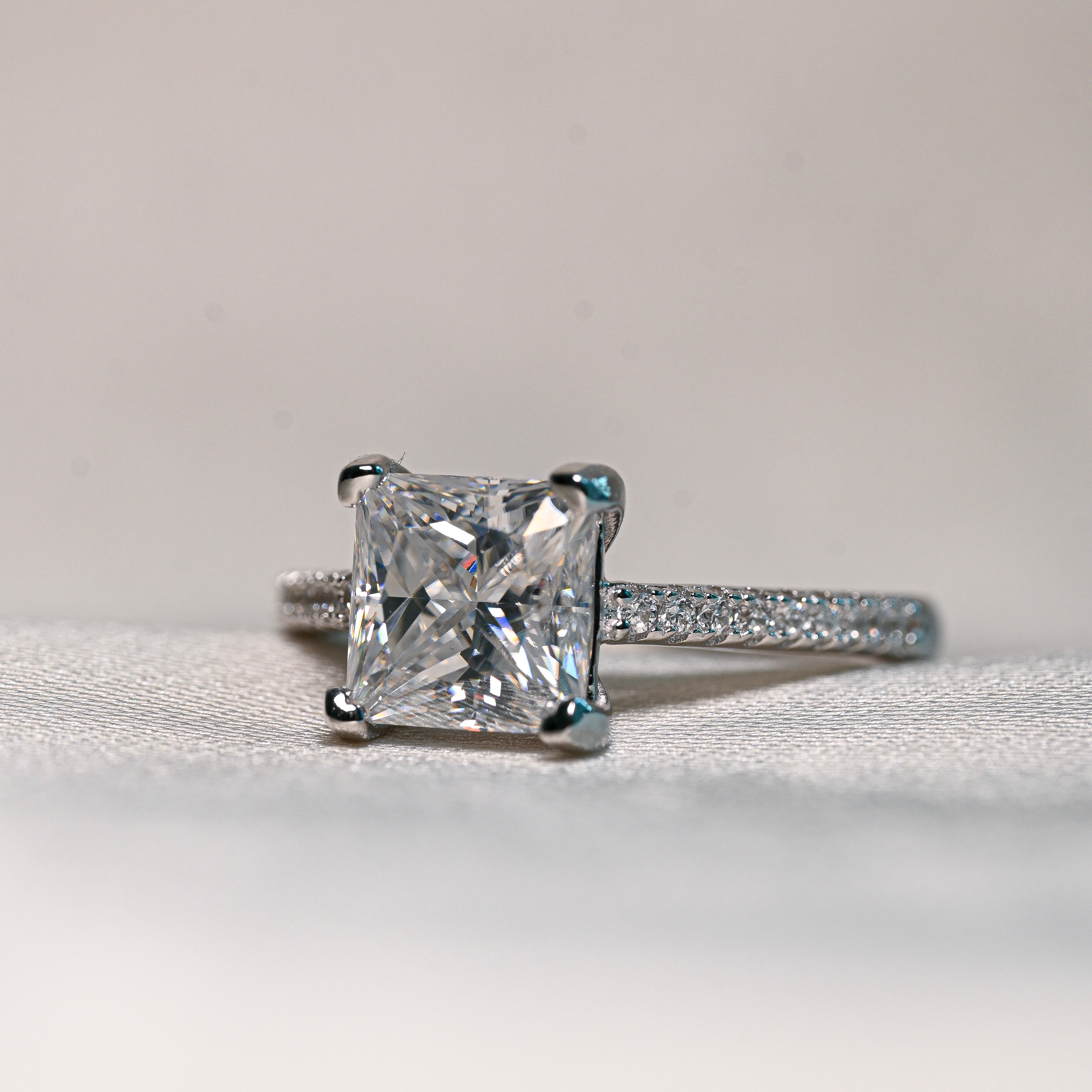 CARMELIA 2 Carat Princess-cut Moissanite Ring in Sterling Silver
