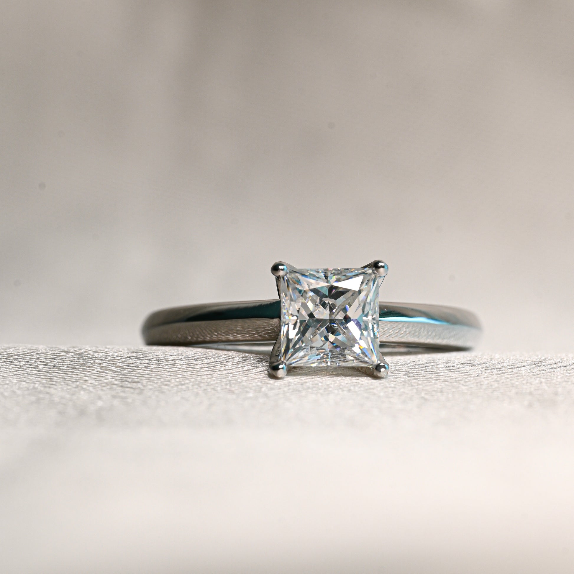 TALIA 1 Carat Princess-cut Moissanite Ring in Sterling Silver