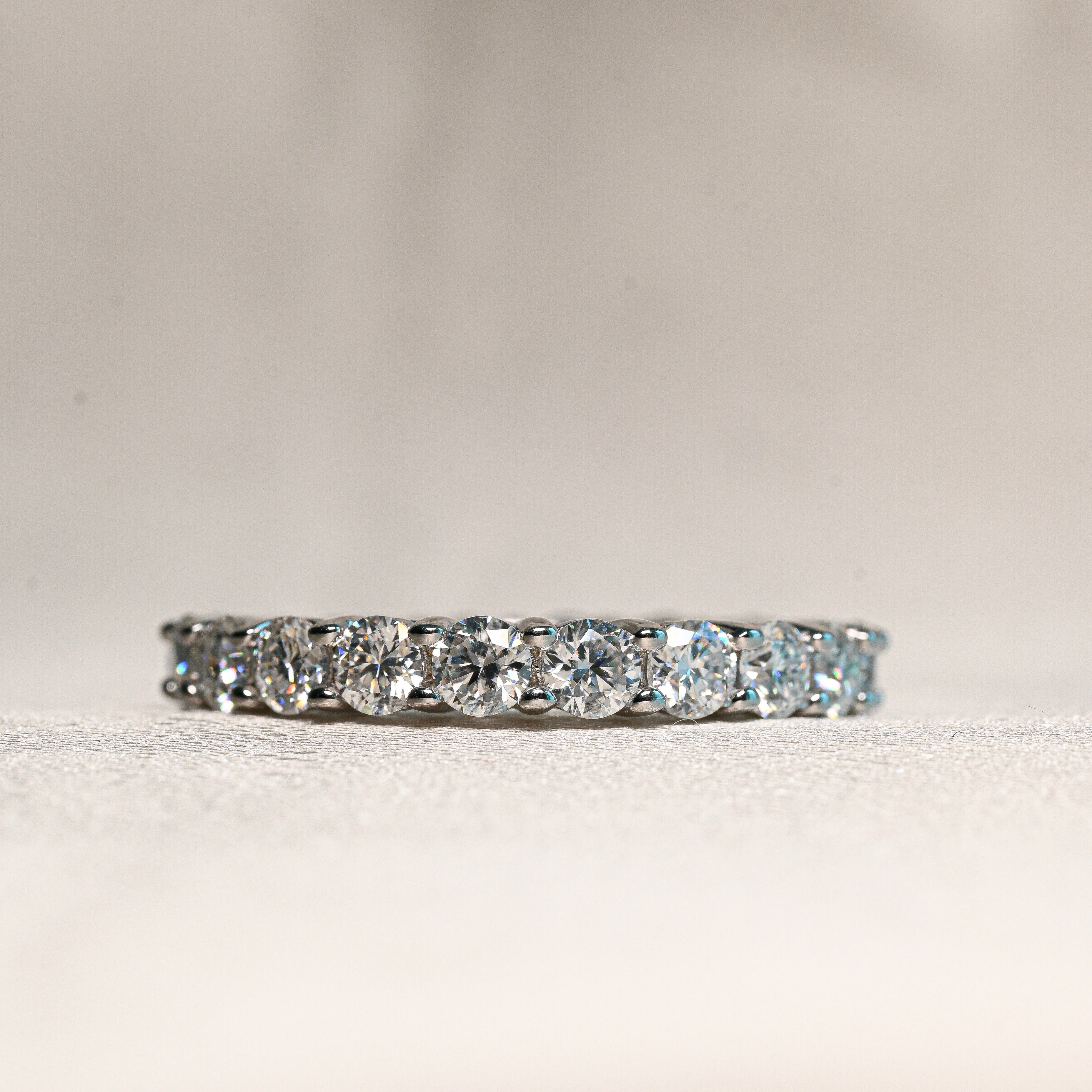 HAIFA 0.1 ct (3 mm) Full-Stone Moissanite Band in Sterling Silver
