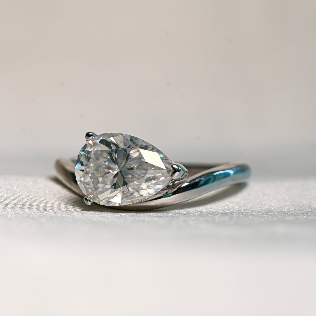 VIVIANA 2 Carat Pear-Cut Moissanite Ring in Sterling Silver