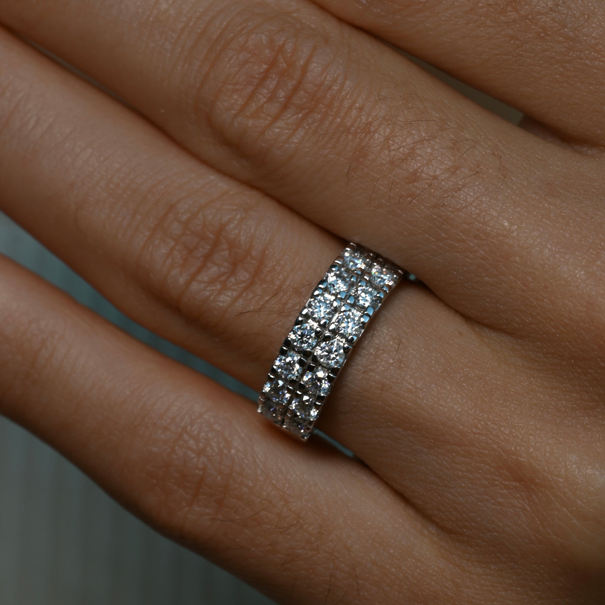 REEM Moissanite Band 0.1ct (3mm)