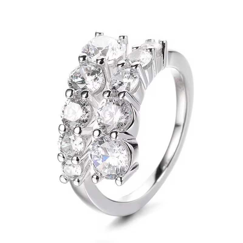ZARIAH Moissanite Ring 0.6ct (Total)