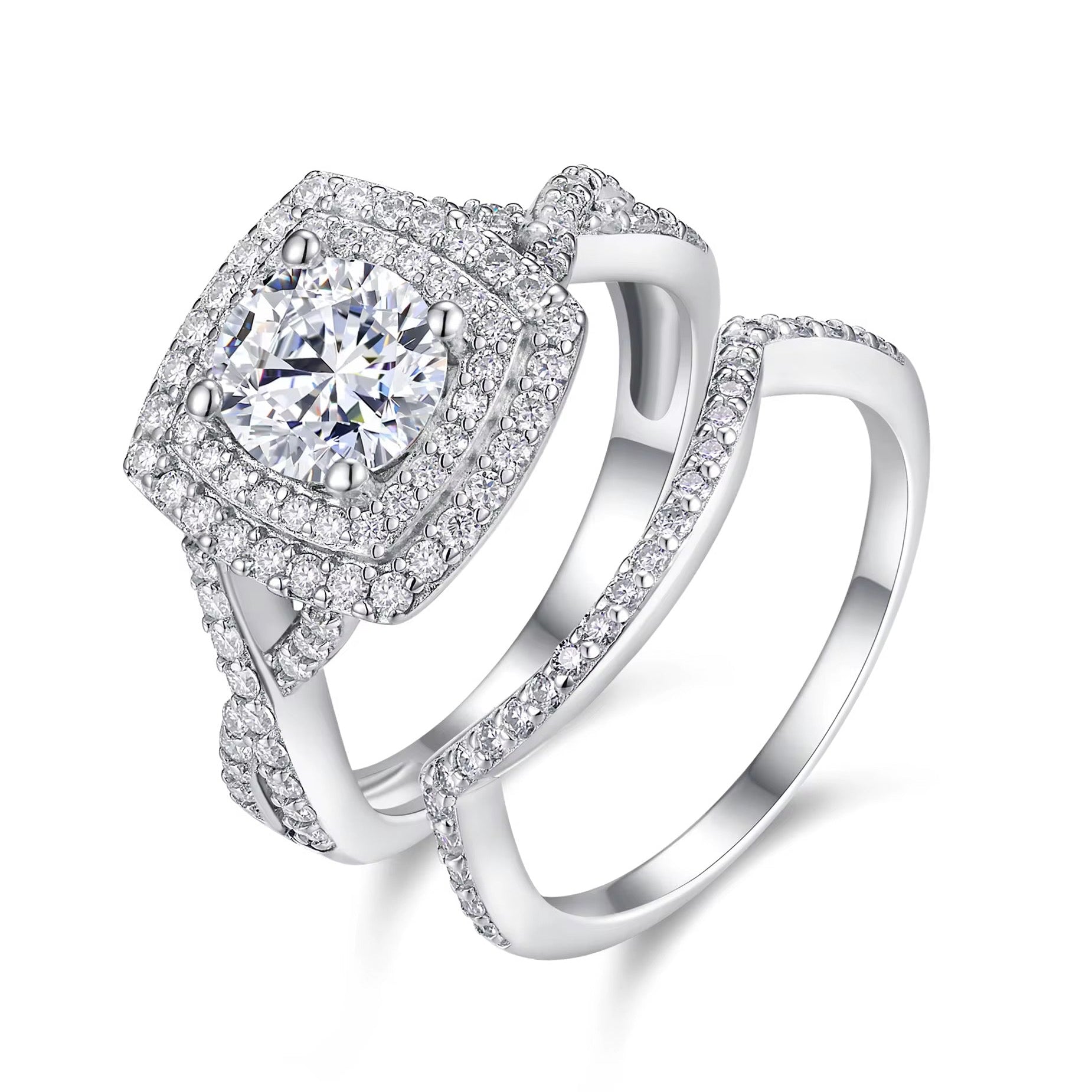 SALMA 1 Carat Round Brilliant Moissanite Ring Set in Sterling Silver