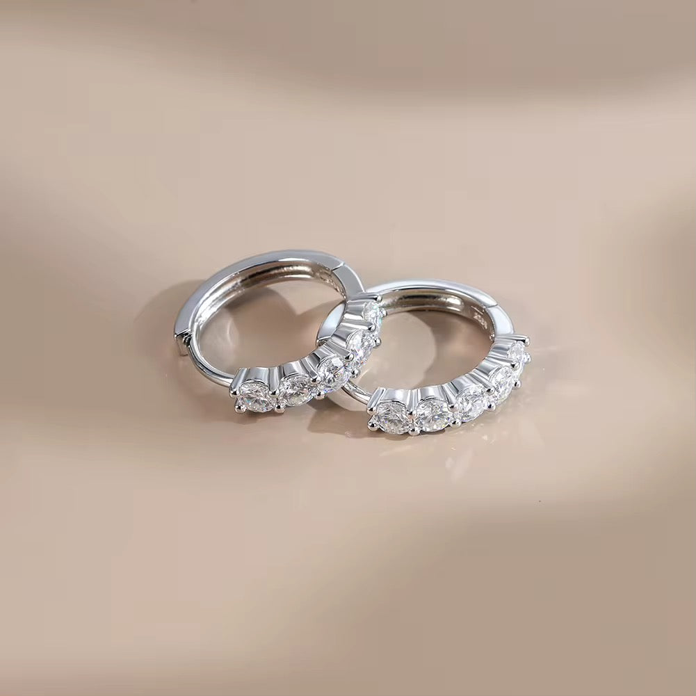 MONICA Round Cut Moissanite Stud Earrings – 0.1 Carat Each (3mm)