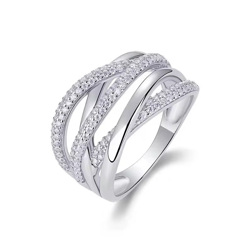 LUNA 2.12ct Round-Cut Moissanite Band in Sterling Silver