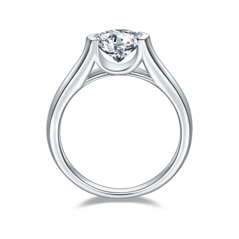 MILAN Moissanite Ring 2 ct