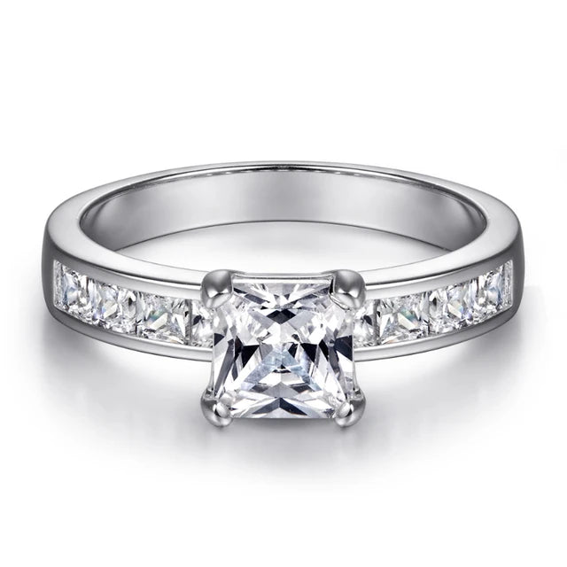 RAYA Moissanite Ring 1ct