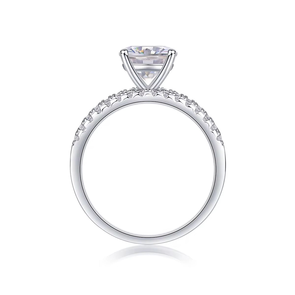 LUZ Moissanite Ring 2ct